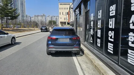 벤츠 gla 열선핸들 어라운드뷰 대전 제이엘커스텀에서 시공으로 안정감있는 드라이브! / 대전 서구, 세종, 청주, 천안