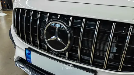 대전 벤츠 GLB 250 신차 출고와 동시에 진행! 블랙박스, 보조배터리 조합 / 세로 그릴 / 2열 열선 시공. / 대전 서구, 세종, 청주, 천안
