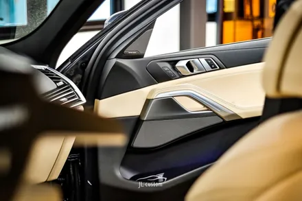 BMW X6 30d 회오리 풀 커버 시공은 제이엘커스텀 대전점 / 대전 서구, 세종, 청주, 천안