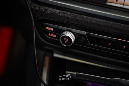 BMW 3 시리즈 실내 퍼포먼스와 음질 업그레이드까지! 회오리 풀 커버 튜닝 / 대전 서구, 세종, 청주, 천안