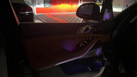 대전제이엘커스텀에서 BMW X7엠비언트 시공으로 실내 분위기 업!! / 대전 서구, 세종, 청주, 천안
