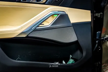 한번 시공으로 확 바뀔 수 있는 BMW 모든 시리즈의 대표 튜닝! 회오리 풀 커버와 AVI 스피커. / 대전 서구, 세종, 청주, 천안