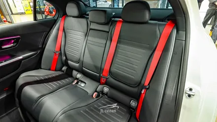 대전 벤츠 CLA C300 안전벨트도 유니크하게! 레드 안전벨트 교체 시공, / 대전 서구, 세종, 청주, 천안