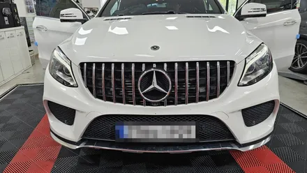 제이엘커스텀 대전점에서 벤츠 GLE 350D 앞범퍼 교체, 광각미러 시공 / 대전 서구, 세종, 청주, 천안