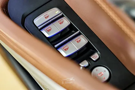 대전 BMW X6 실내 인테리어 풀 튜닝! 회오리 풀 커버 / 갈바닉 스위치 시공. / 대전 서구, 세종, 청주, 천안