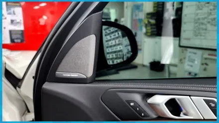 BMW만의 특별한 실내 튜닝 X7 회오리풀커버 + AVI스피커 대전 / 대전 서구, 세종, 청주, 천안