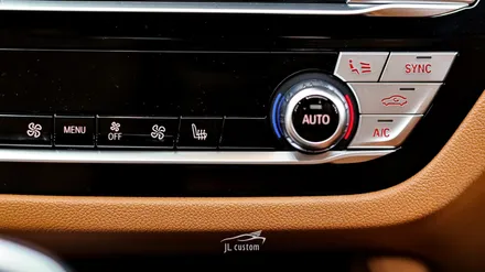 대전 BMW 520i 통풍시트 시공은 순정 옵션으로! / 대전 서구, 세종, 청주, 천안
