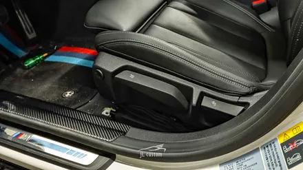 대전 BMW i4 순정으로 완성하는 최고의 여름 아이템! 통풍시트 활성화. / 대전 서구, 세종, 청주, 천안