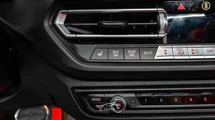 대전 BMW M135i xDrive 실내 편의 튜닝 두 가지! 순정 통풍시트 활성화, 워크인 스위치 시공. / 대전 서구, 세종, 청주, 천안