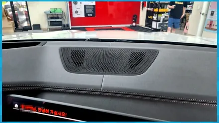 BMW만의 특별한 실내 튜닝 X7 회오리풀커버 + AVI스피커 대전 / 대전 서구, 세종, 청주, 천안