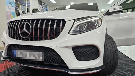 제이엘커스텀 대전점에서 벤츠 GLE 350D 앞범퍼 교체, 광각미러 시공 / 대전 서구, 세종, 청주, 천안