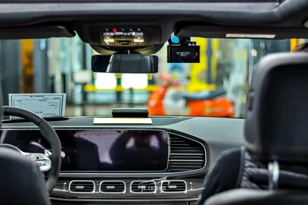 벤츠 GLE 53 amg 블랙박스 아이나비  QXD 7000 / 에코파워팩 S8 보조배터리 시공! / 대전 서구, 세종, 청주, 천안