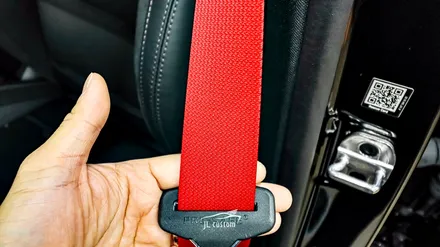 대전 벤츠 GLE 53 AMG 감성을 더해줄 레드 안전벨트 시공! / 대전 서구, 세종, 청주, 천안