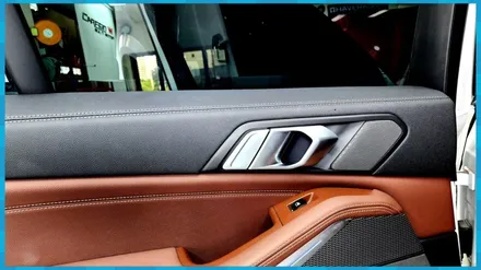 BMW만의 특별한 실내 튜닝 X7 회오리풀커버 + AVI스피커 대전 / 대전 서구, 세종, 청주, 천안