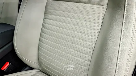 대전 랜드로버 디스커버리 스포츠 여름철 가장 먼저 생각나는 옵션. 순정형 통풍시트 / 대전 서구, 세종, 청주, 천안
