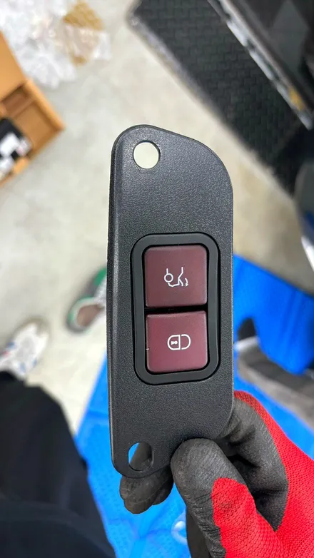 벤츠 c클래스 전동트렁크 왜 필요할까? / 대전 서구, 세종, 청주, 천안