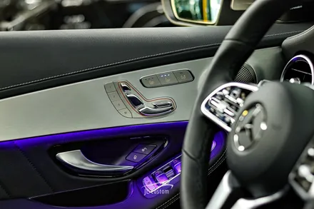 벤츠 GLC 300e 통풍시트 시공과 함께 R 버튼 활성화도 진행하세요! / 대전 서구, 세종, 청주, 천안
