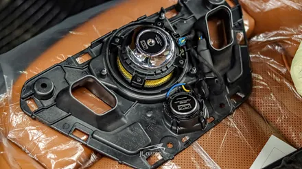 대전 BMW3시리즈 스피커 튜닝으로 확 달라진 음질을 경험하세요! / 대전 서구, 세종, 청주, 천안