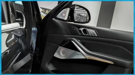 대전 BMW X7 30D  그만의 실내 엠비언트스피커.  음질은 덤 / 대전 서구, 세종, 청주, 천안