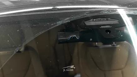 대전 BMW 3시리즈 내 차의 안전을 위한 꼭 필요한 아이템! 아이나비 블랙박스 + 에코파워팩 보조배터리 조합. / 대전 서구, 세종, 청주, 천안