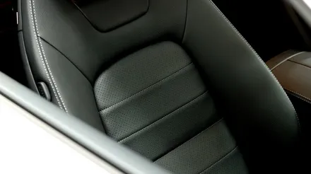 대전 벤츠C클래스 쿠페 통풍시트 벤츠 통풍 전문 제이엘커스텀 / 대전 서구, 세종, 청주, 천안