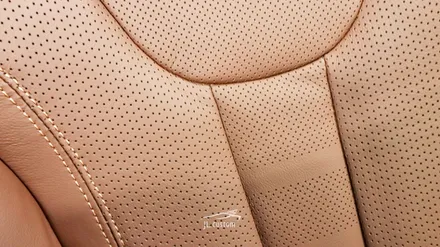 BMW X5 추운 겨울에도 미리 대비하는 순정형 통풍시트 시공! / 대전 서구, 세종, 청주, 천안