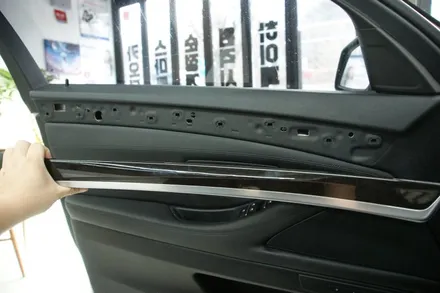 대구코더스엠비언트 BMW520(F10) 비노출로 순정보다 깔끔하고 화려하게~~ / 대구 달서구