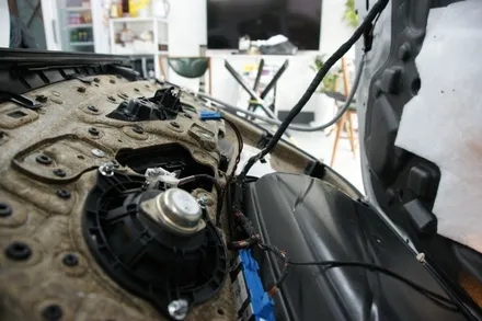 대구코더스엠비언트 BMW520(F10) 비노출로 순정보다 깔끔하고 화려하게~~ / 대구 달서구