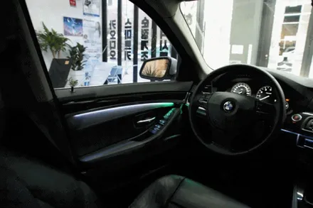 대구코더스엠비언트 BMW520(F10) 비노출로 순정보다 깔끔하고 화려하게~~ / 대구 달서구