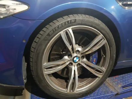 BMW m5 순정 멧블랙 색상변경 -리스토어휠- / 용인 처인구