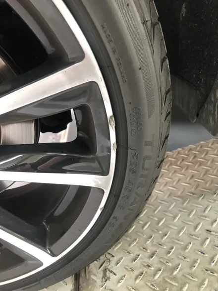BENZ CLA 200d 다이아몬드 커팅휠 수리 / 시흥시 미산동