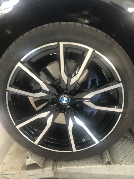 BMW X7 다이아몬드커팅휠 수리 / 시흥시 미산동