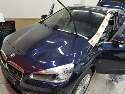BMW 엑티브투어러.              레이노 썬팅 시공
