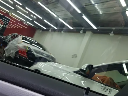 BMW 5시리즈. 전면썬팅.       버텍스500☆ 시공