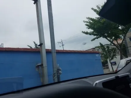 현대 코나 하이브리드 차량.부산 루마열차단 썬팅 시공.