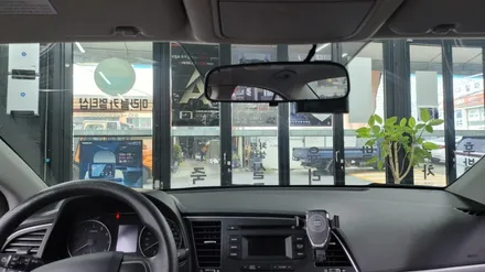 전면썬팅.아반떼AD 전면유리,루마버텍스썬팅으로 재시공 했습니다