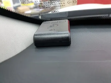 부산 티볼리 네비매립.티볼리 8인치 아이머큐리(정품).         지니 맵.8인치매립전용 제품.  후방카메라.