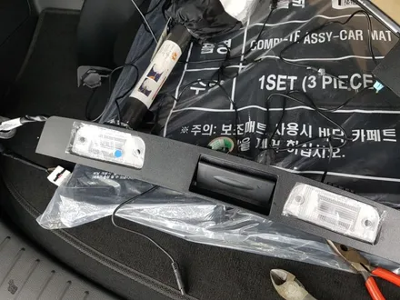 부산 TM싼타페. 네비8인치매립.후방 카메라.   파인드라이브.몬스터 7.매립   4세대 오디오.집중키 마감제.