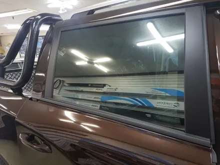 레인보우 V70.열반사 썬팅. 쌍용 자동차 \