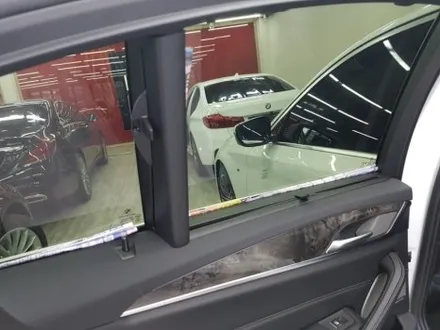 부산버텍스썬팅.BMW5 루마 버텍스900☆☆☆☆☆풀시공.프리미엄 썬팅.루마최고봉썬팅.현재로는 1등 제품이죠...