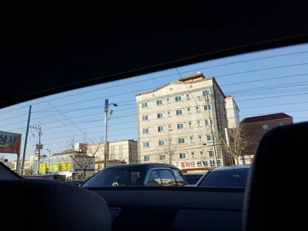 부산.벤츠E 클래스. 루마 버텍스700☆☆☆.루마썬팅 (열차단 프리미엄 썬팅)
