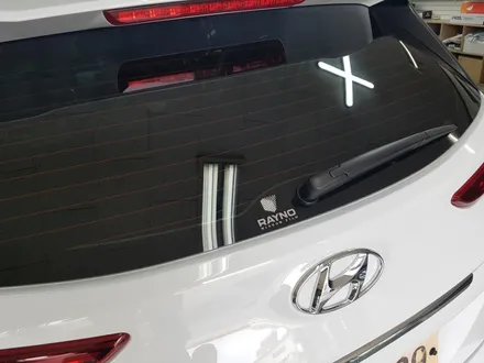 부산.코나.레이노S9.열차단 썬팅.레이노 최상급 썬팅 필름  (가격대비 성능 1등 필름)