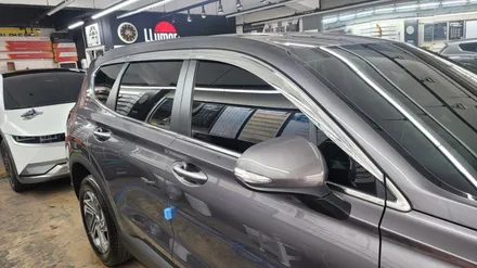 루마 버텍스 썬팅.부산 사상산업단지점.TM싼타페.루마 열차단 썬팅필름 시공