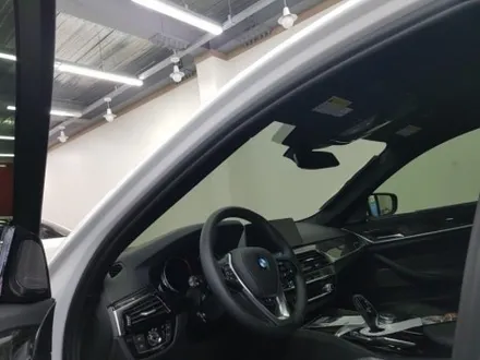 부산버텍스썬팅.BMW5 루마 버텍스900☆☆☆☆☆풀시공.프리미엄 썬팅.루마최고봉썬팅.현재로는 1등 제품이죠...