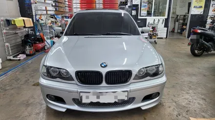 BMW3 시리즈.루마버텍스900썬팅필름으로 재시공을 하였습니다