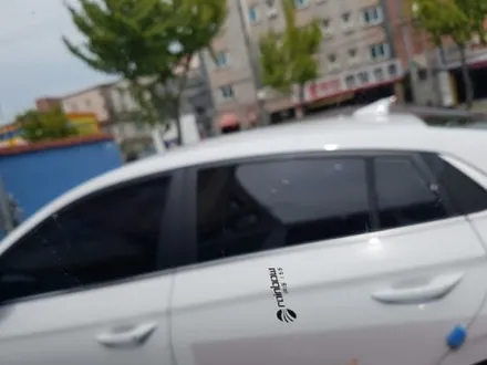 부산 TM싼타페.레인보우썬팅.열반사(레인보우)썬팅.아이리스 i55시공.싼타페TM