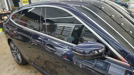 BMW 6GT. 루마 버텍스900☆☆☆☆☆풀 시공. 부산.사상구.산업단지점.루마 버텍스 썬팅.미라클 카 멀티샵 입니다