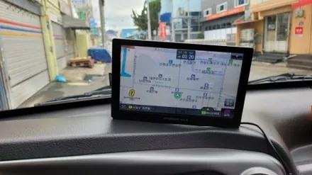 봉고3탑차 후방카메라 교체작업 & 8인치 네비게이션 장착 했어요