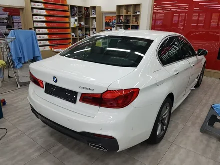 10월24일 아침...BMW5시리즈...작업중...