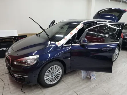 BMW 엑티브투어러.              레이노 썬팅 시공